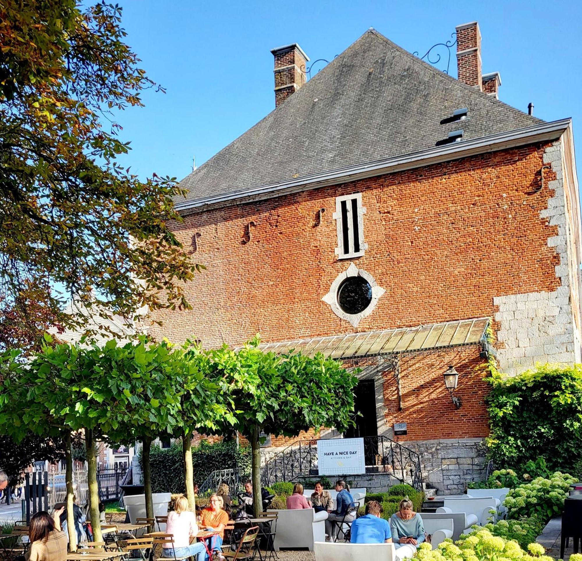 Hotel Le Manoir Marche-en-Famenne Luaran gambar
